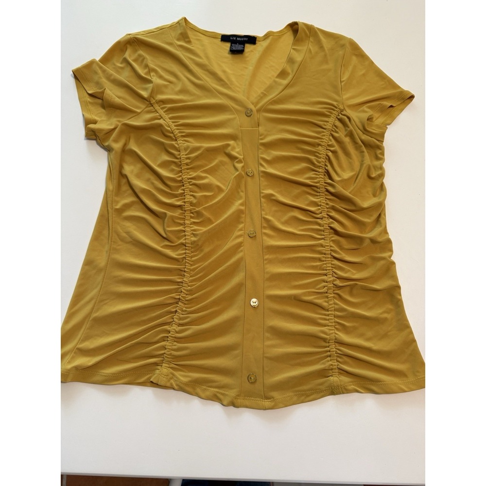 Liz McCoy Women's Yellow V-Neck Short Sleeve Ruched Button Knit Blouse L